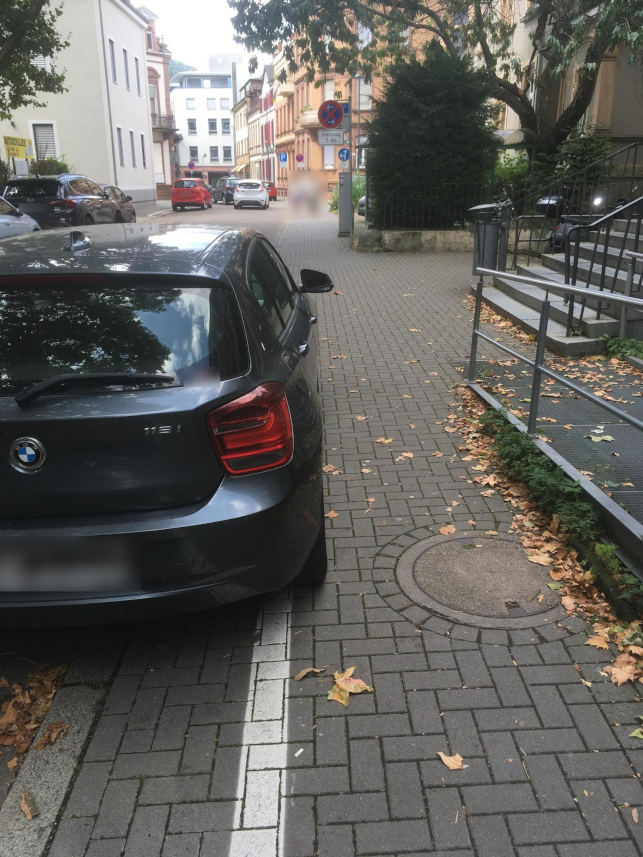 Gehwegparken Hindenburgstr.